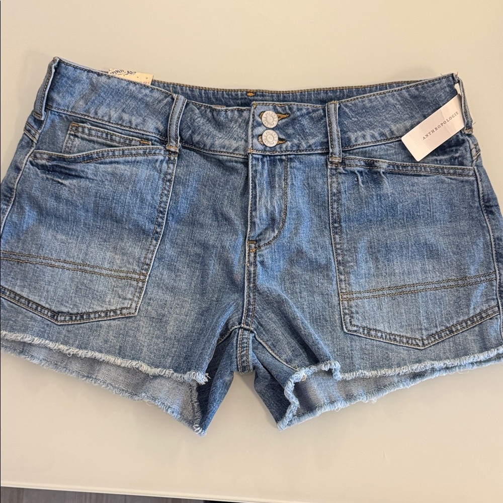Anthropologie Pilcro The Wanderer low rise Blue Jean Shorts